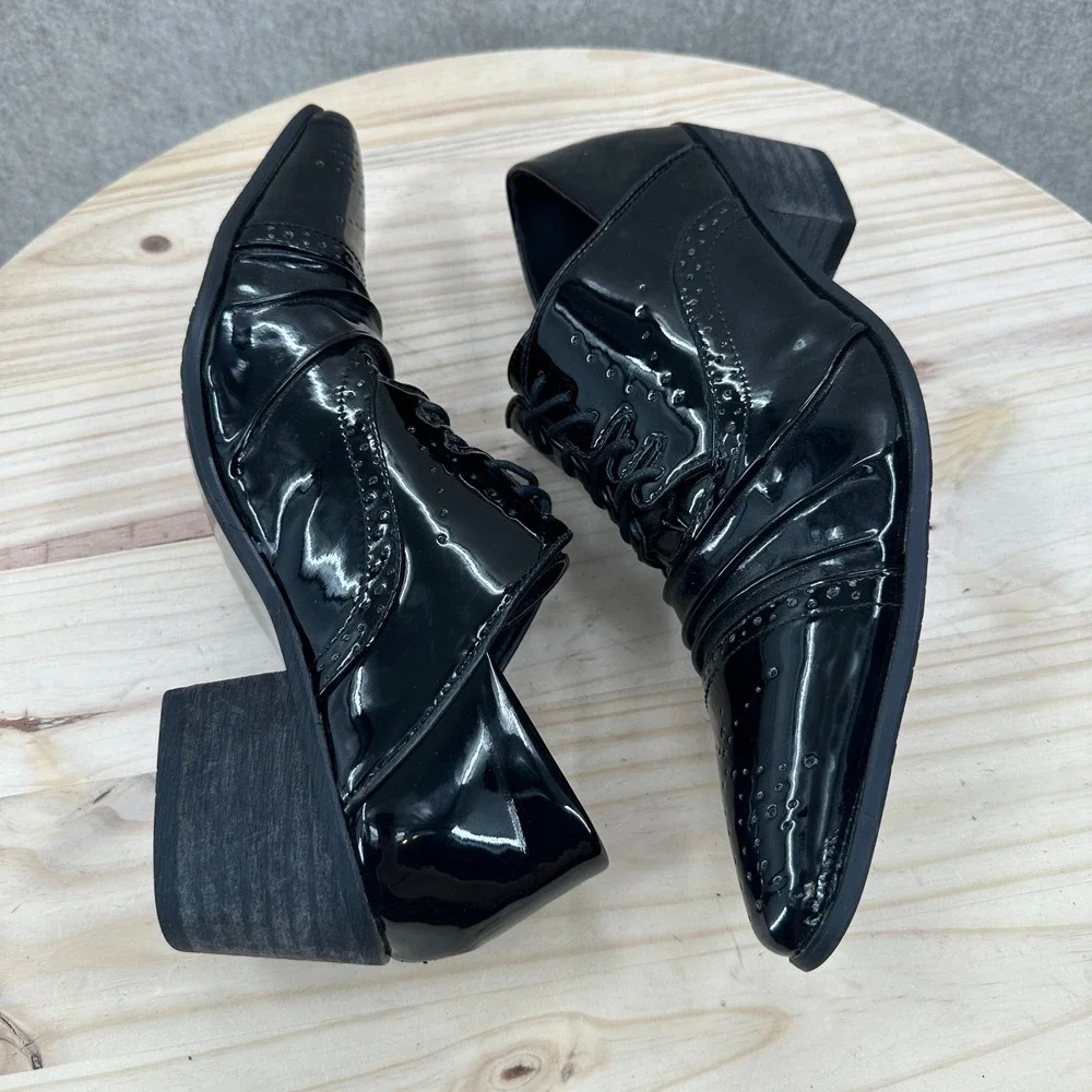 Brogue Heel Shoes Men 9-9.5 Brittish Black Faux Leather Point Toe Pleated Dress